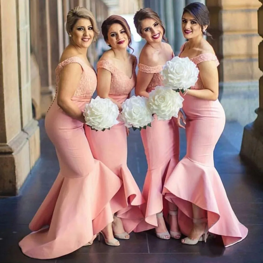 

Vintage High Low Sheath Bridesmaid Dresses Maid of Honor Bridesmaid Gowns Satin Lace Back Covered Button Wedding Guest Dresses
