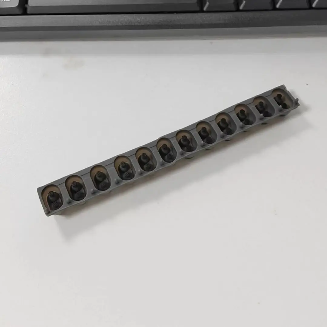 Striscia Di Gomma Conduttiva Per Yamaha Psr-E413 Psr-S500 Psr-S550 Kbp-300 Kbp-500 Kb-180 Psr-E303 Pulsante Pad Di Contatto D-Pad