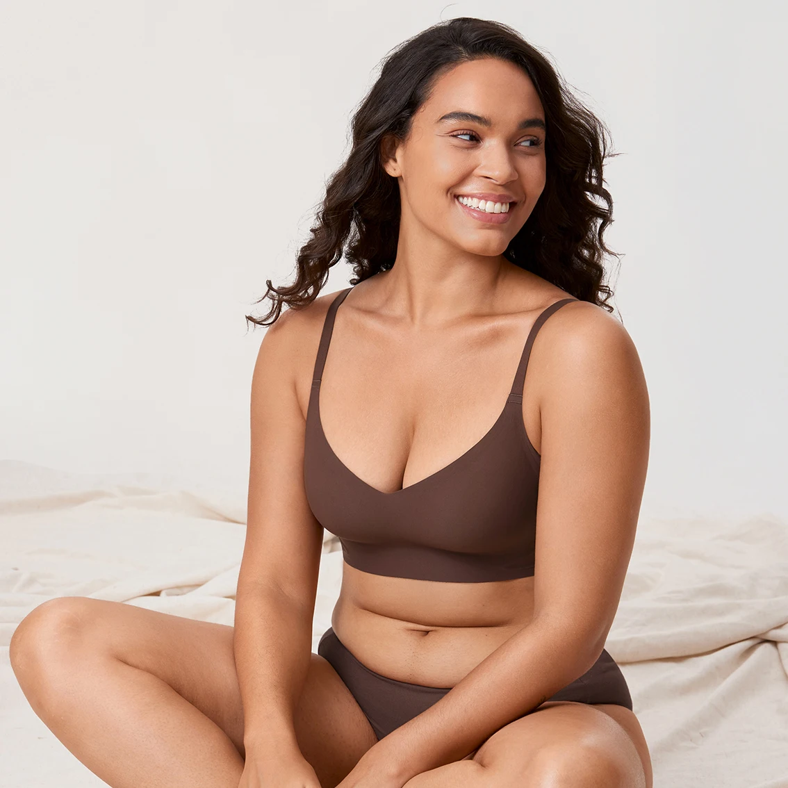 Women's Seamless Wireless Support Bra Invisible Plus Size Bralette Comfortable Padded Smoothing B C D DD E F