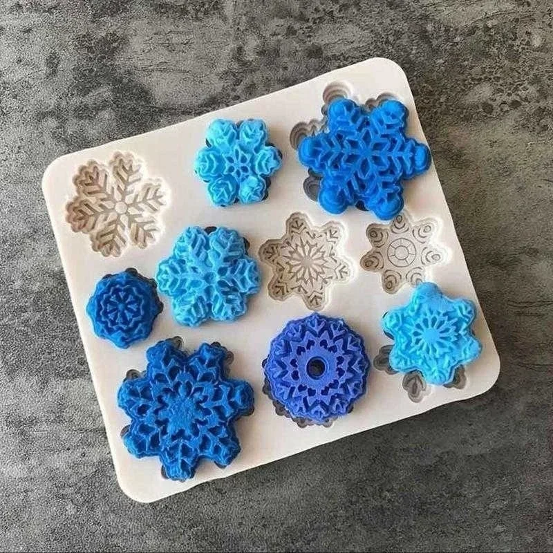 New Creative Handmade Molds Christmas DIY Bake Snowflake Mold Cookie Cake Silicone Bakeware Tools Cake Decoration Accessories