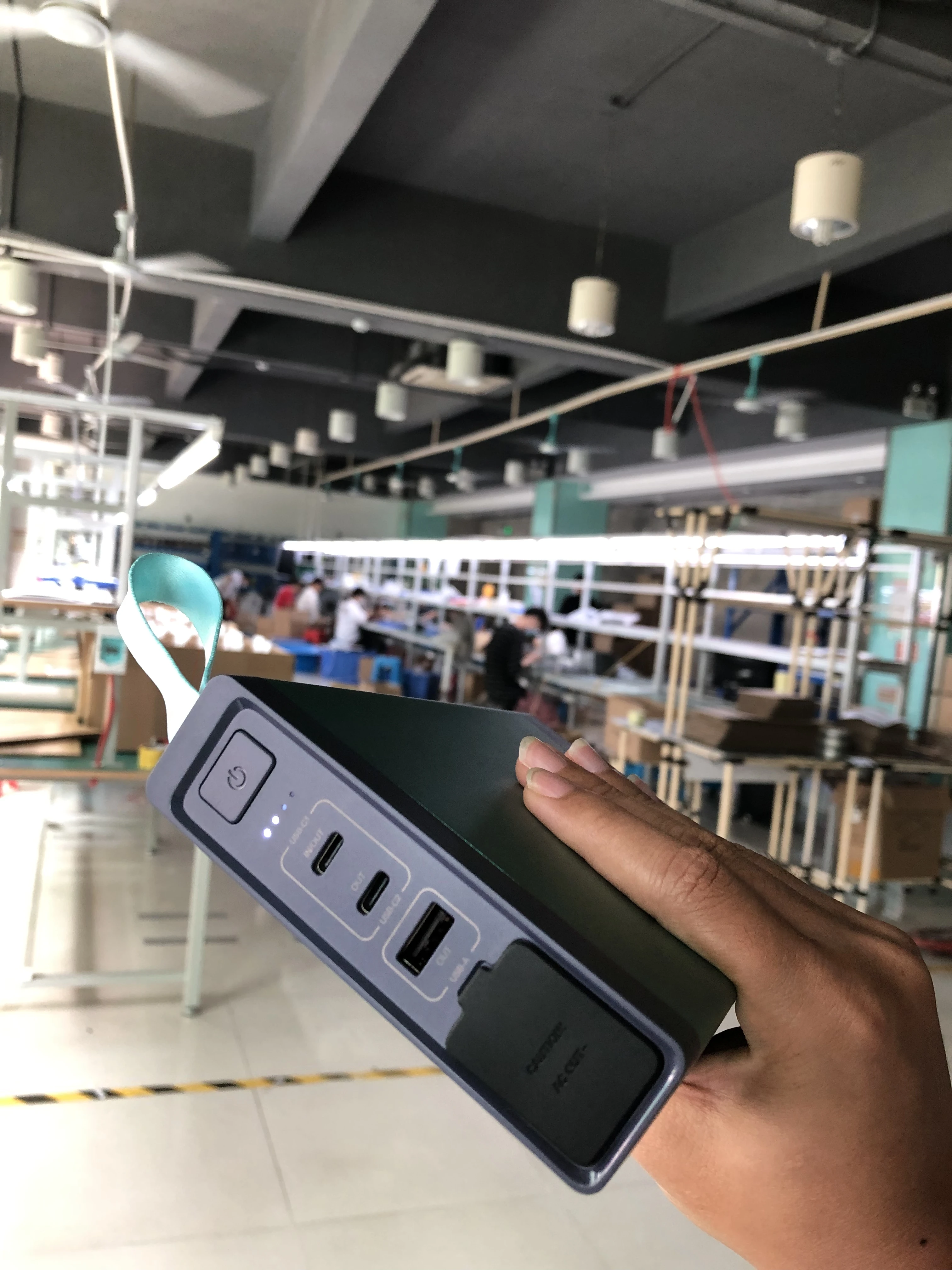 Ac 보조베터리 21700mah QC3.0 PD65w AC 110v 100w Oraimo 공유 케이스 AC 보조베터리 Solare 휴대용 모듈 미니 보조베터리 s