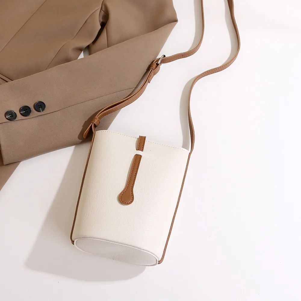 Fashion Women Handbags Female Soft Pu Leather Shoulder Bags Large Capacity Crossbody Bags for Women Portable Falp Phone Purse