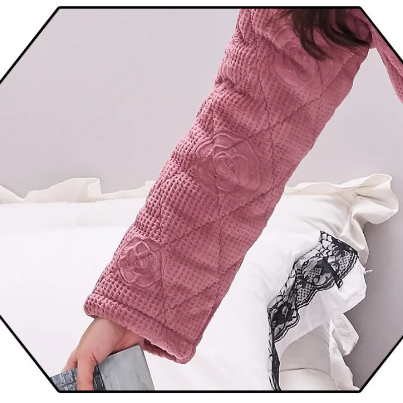 Women Fall Winter Middle Age Elderly Pajamas Ladies Thick Velvet Coral Fleece Warm 3 Layers Cotton Sleepwear Mother Home Clothes