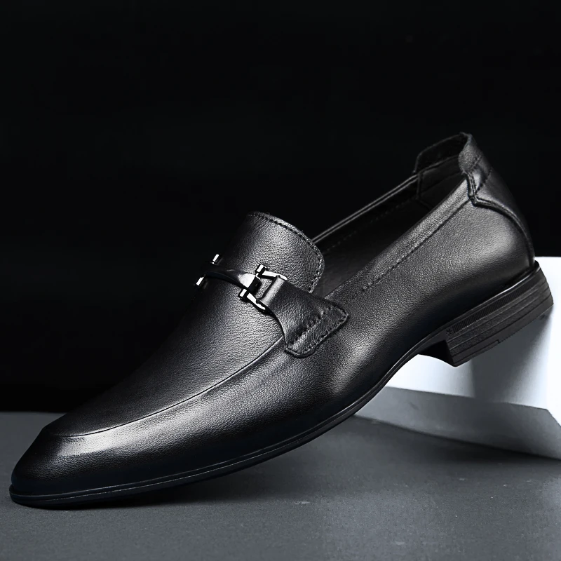 

Brand Classic Black New Top Layer Cowhide Bean Shoes Casual Leather Shoes Men Summer Hollow Breathable Comfortable Leather Shoes