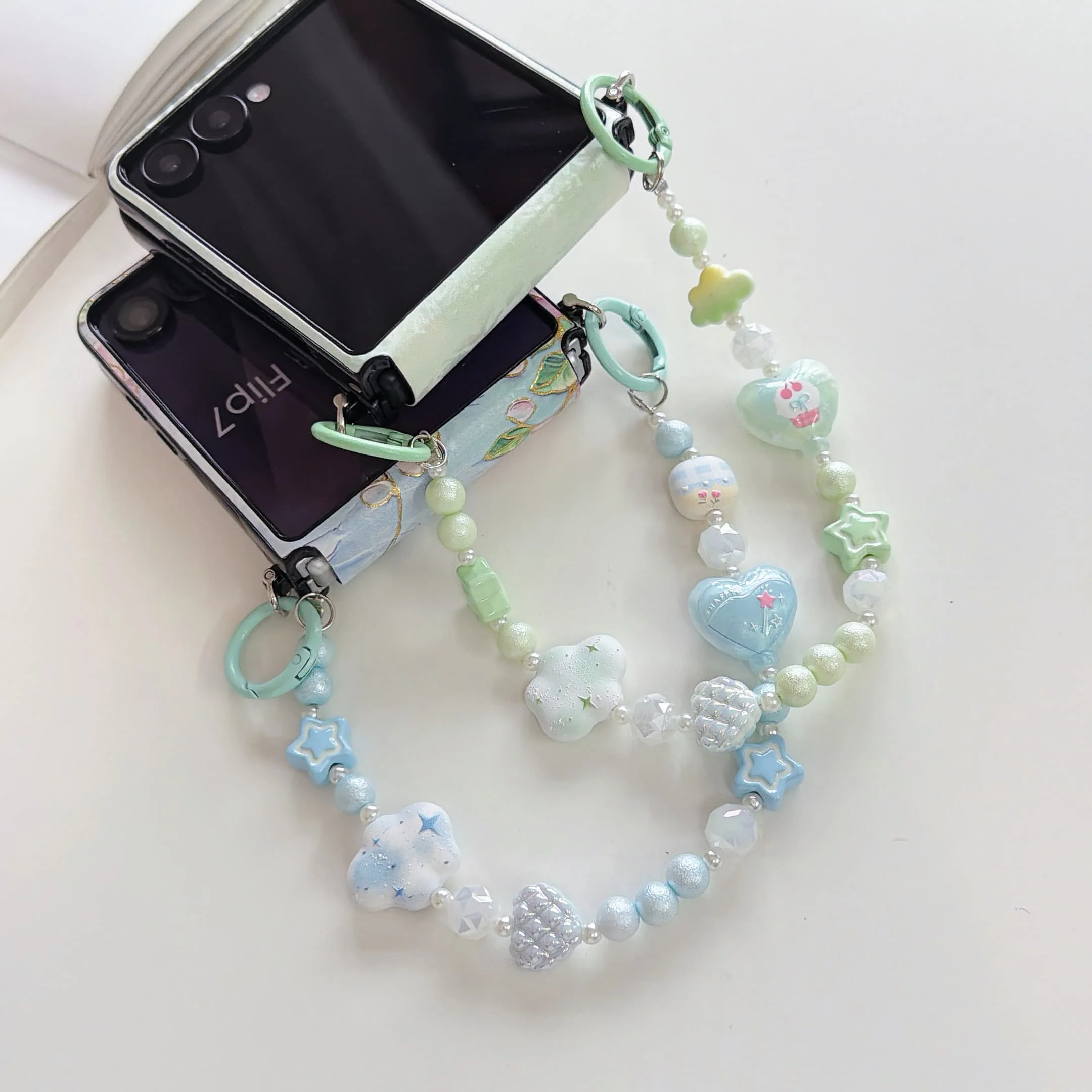 Magnetic Butterfly Pattern Shockproof Case with Flower Pendant Strap and Hinge Protection