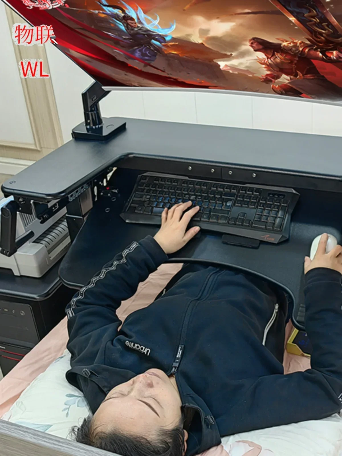 Cross bed computer desk laptop desktop computer desk bedside table lifting table lazy cockpit suspension bracket