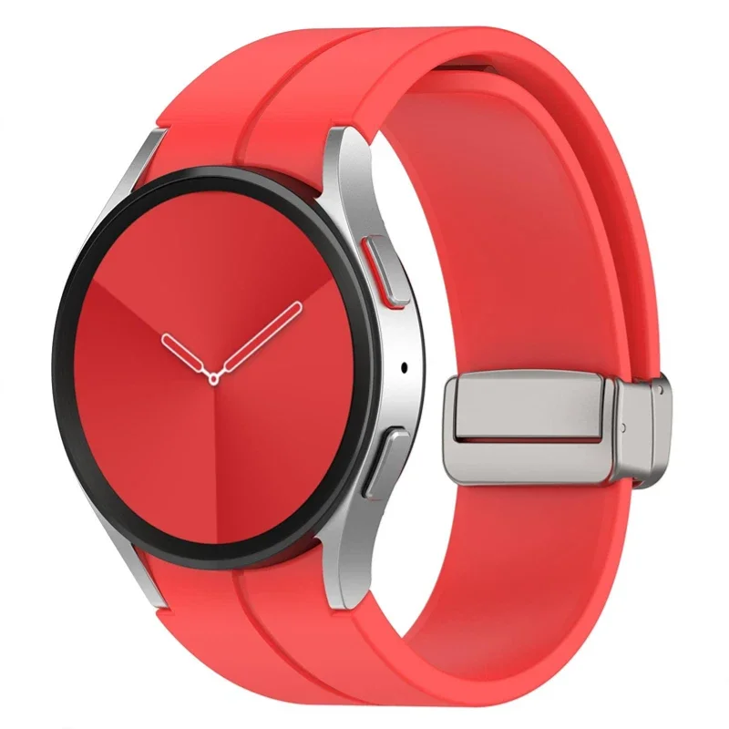 Versatile 20mm Silicone Watch Strap in Classic Design
