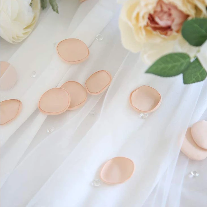 100pcs Champange Satin Rose Petals Wedding Accessories Home Decoration Girl Basket Throw Petals artificial rose petals