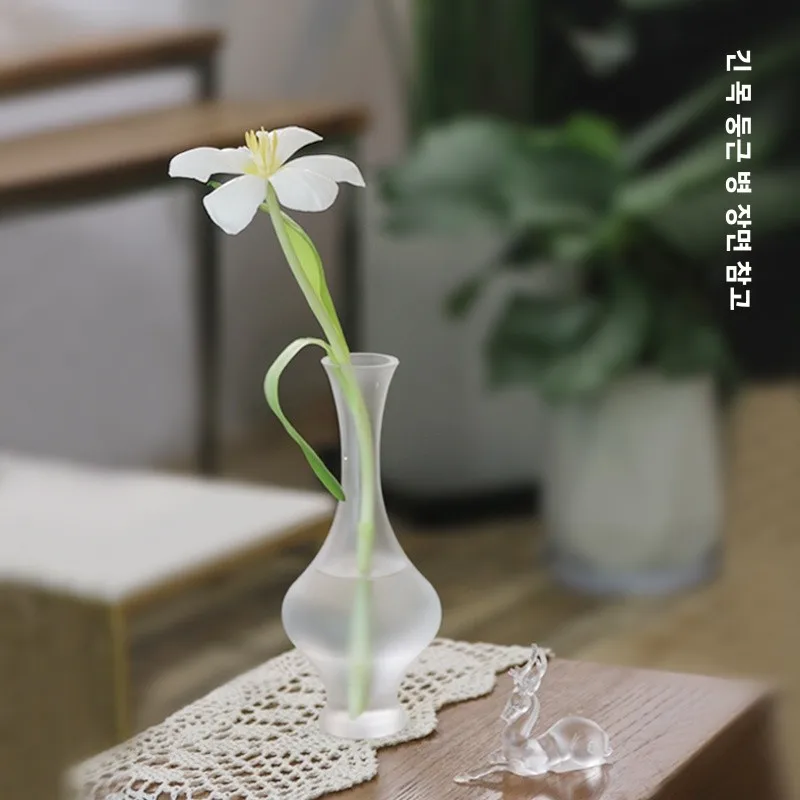 긴 목의 라인스톤 꽃병, 심플하고 투명한 가정용/티룸 장식품, 기하학적 데스크..
