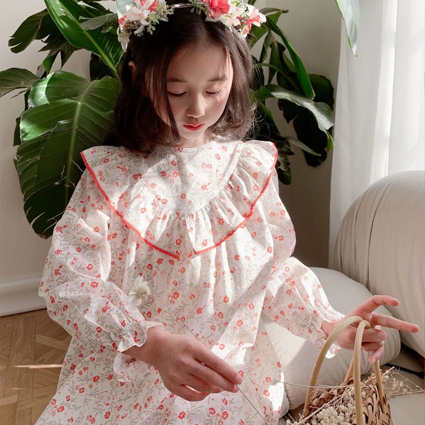 

Autumn baby girls dress long sleeve French style floral pattern loose fitting dress cotton girls clothes