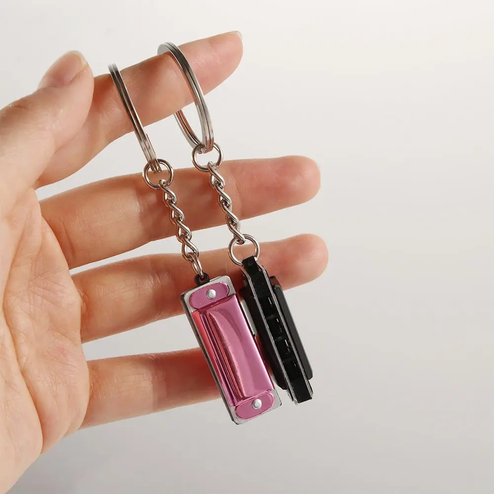 Description Picture 6 of item4 Holes Mini Woodwind Instruments Gifts for Kids Bag Pendant Harmonic Keyring Harmonica Keychain Hanging Pedants Keys Holder