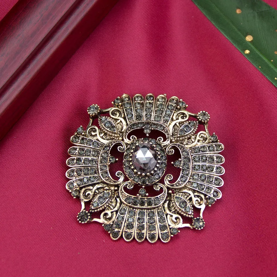 S0d048f443b6243bc959fa3fd702bf