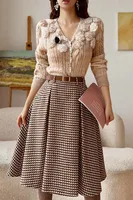 DABUWAWA Tree Dimensional Decoration Knitted Cardigan Hook Flower Hollow Sweater Womans Clothing V Neck Y2k Tops DM1DZK003 2