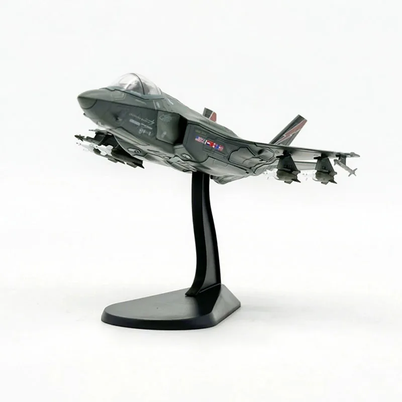 AIR FORCE1 1/72 F-35A ライトニングII エアフォースワン 1/72 Acale USAF F35 F-35A ライトニング II 戦闘機航空機飛行機