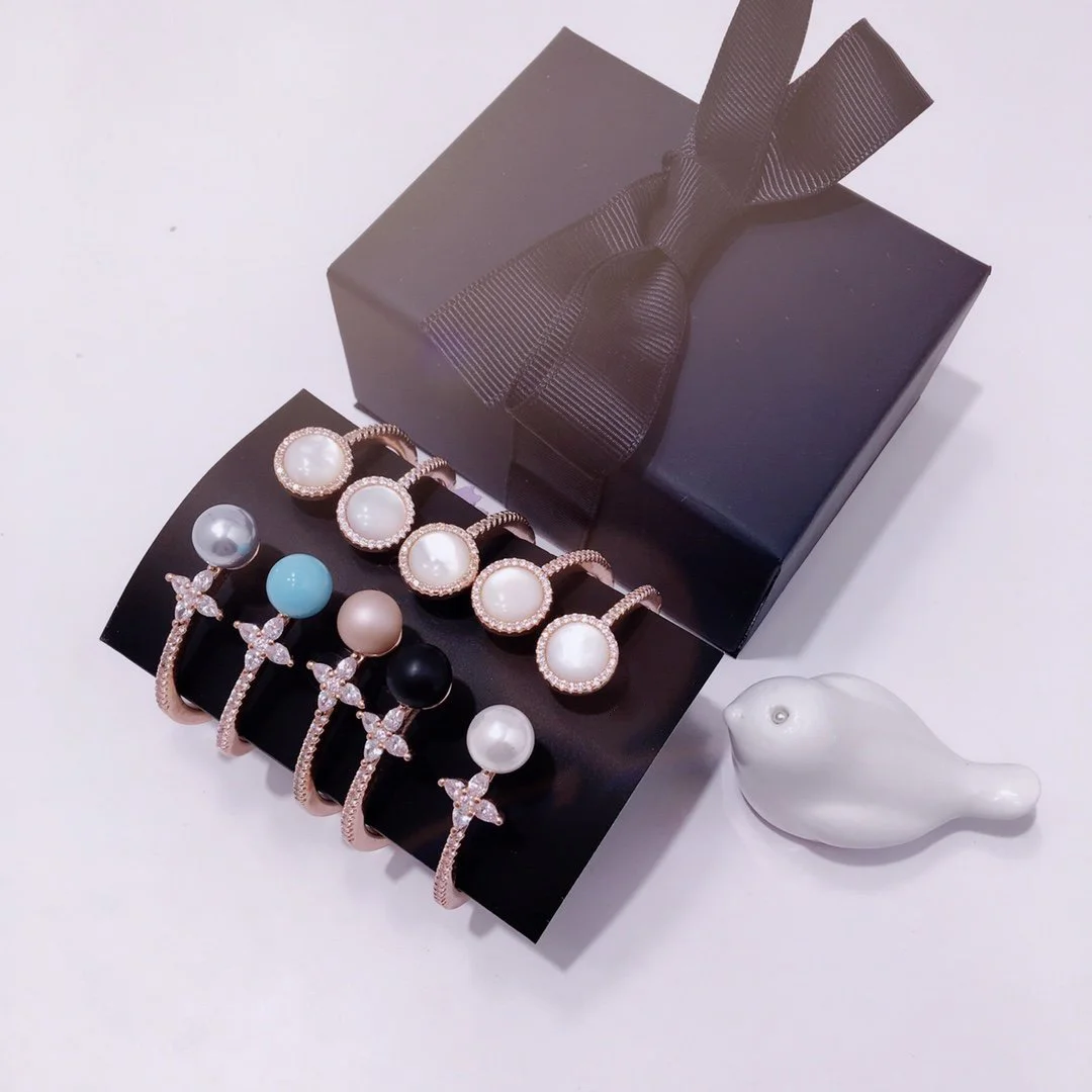 2022 Hot Trend Diamond Pearl Opening Bracelet Everyday Wear, Party, Birthday Golden Colored Gem  Gold Plated Brass