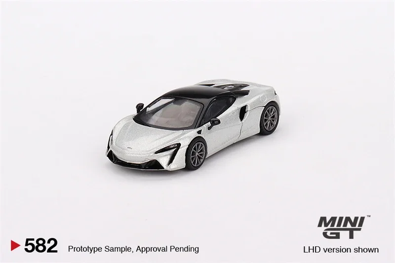 

MINI GT 1:64 McLaren Artura Ice Silver Diecast Model Car