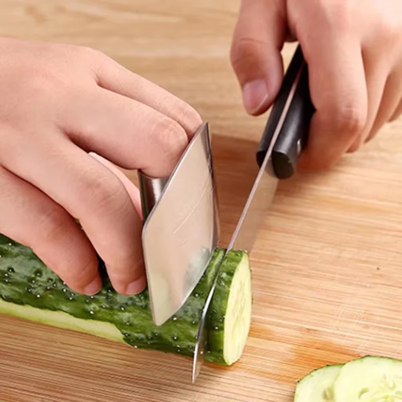 1PC Finger Guard Protect Finger Hand Cut Hand Protector Knife Cut Protection Stainless Steel Kitchen Tools Accessories