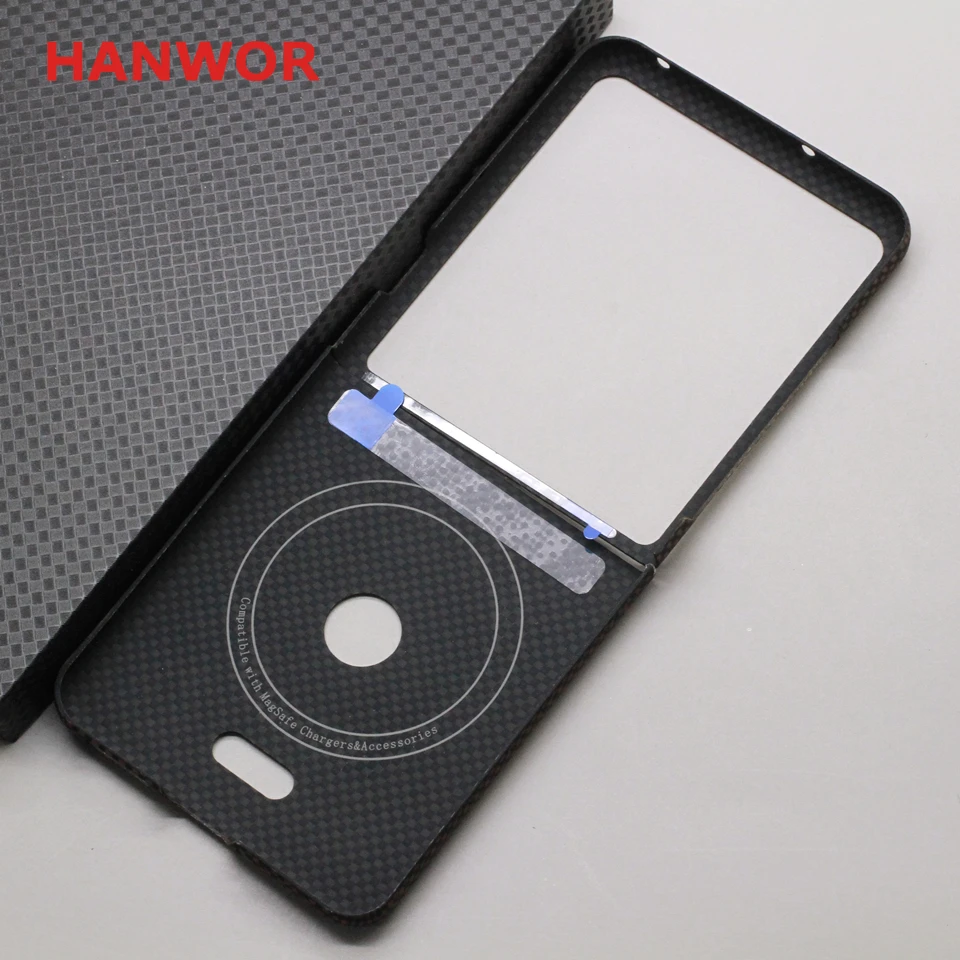 Magnetic Carbon Fiber Foldable Case with Aramid Fiber and Magsafe Compatibility