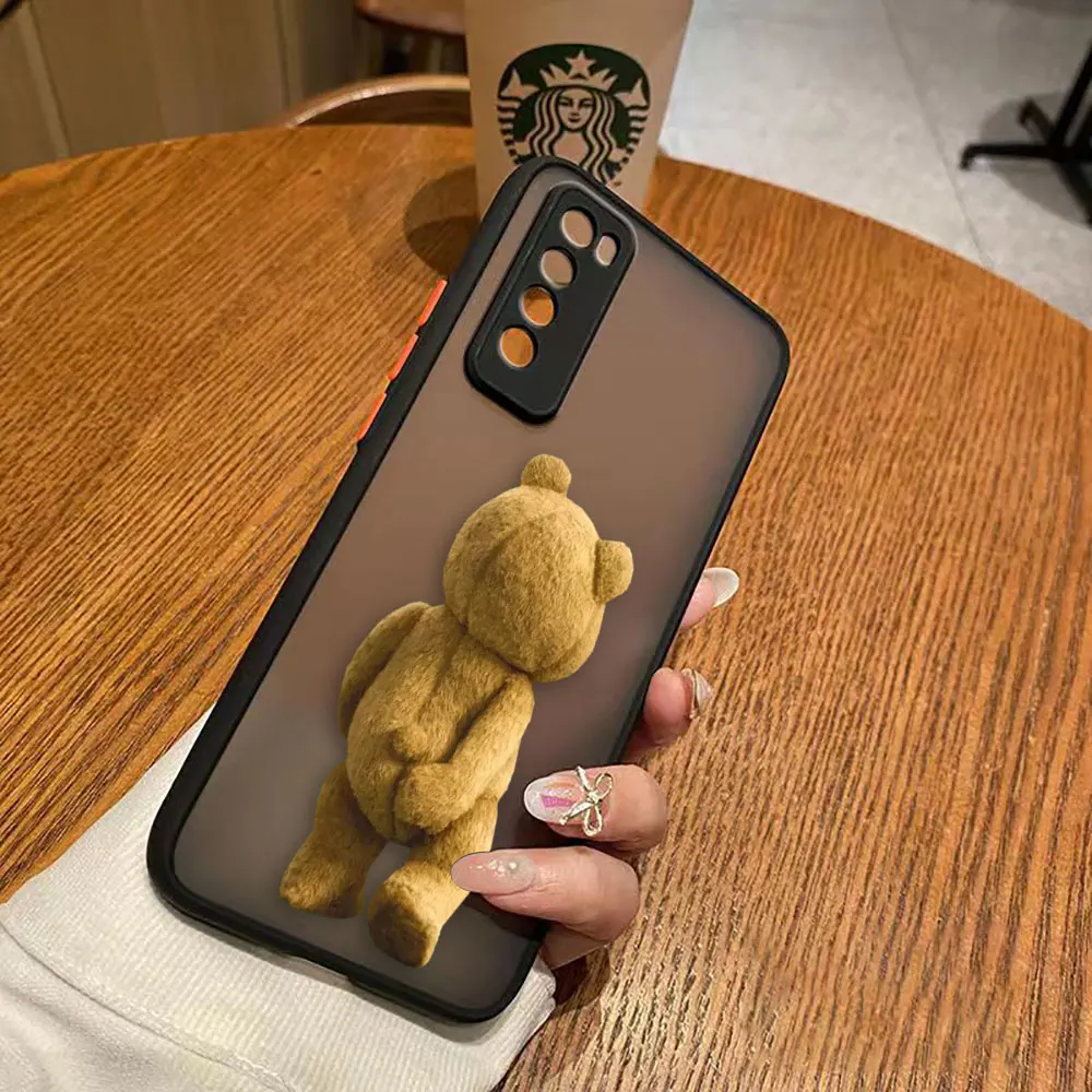 thumbnail image 1 of Funda mate para Huawei NOVA Y70 10 9 8SE 8 7SE 7I 7 6 5I 4 3I 4G 5G Funda Coque Capa Shell cubierta travieso t-oso de peluche pareja, 1 of 5