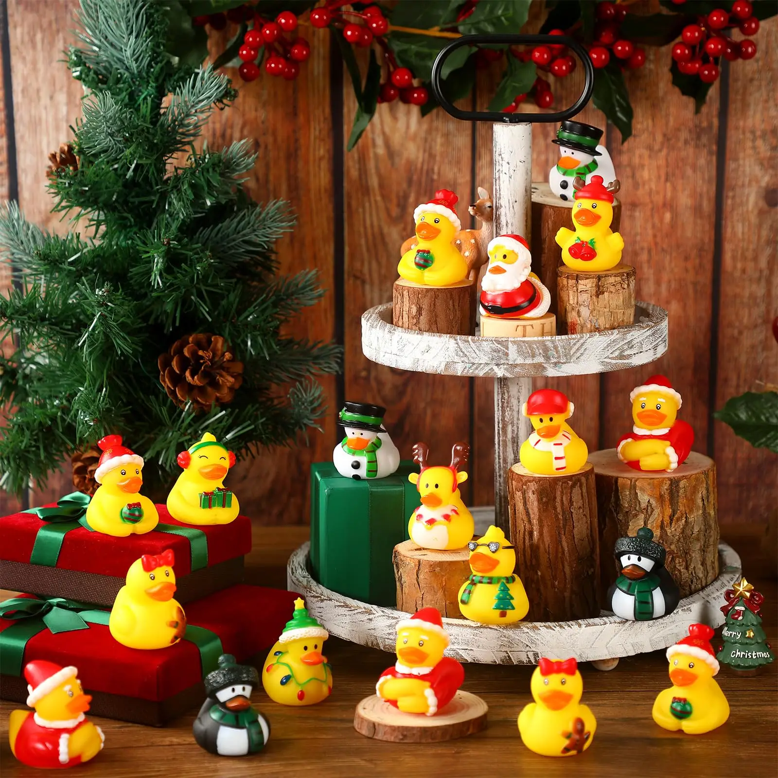 50/100 Pcs Christmas Rubber Ducks  Mini Christmas Ducks Toys Xmas Party Decorations Duck Pool Toys for Party 5