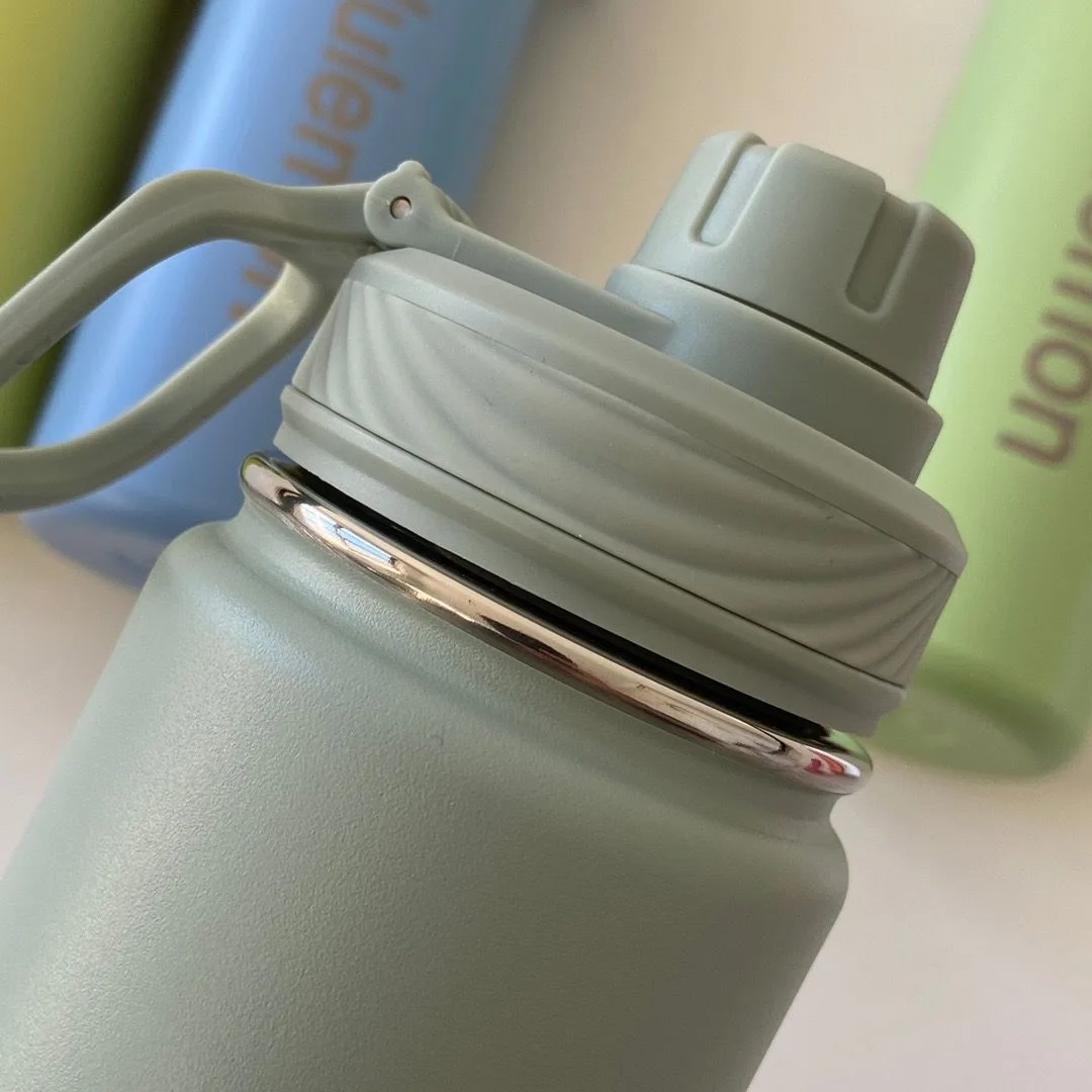 Lululemon Small 20 oz Water Container Bike Fitness Pull Spout Bottle  Aluminum