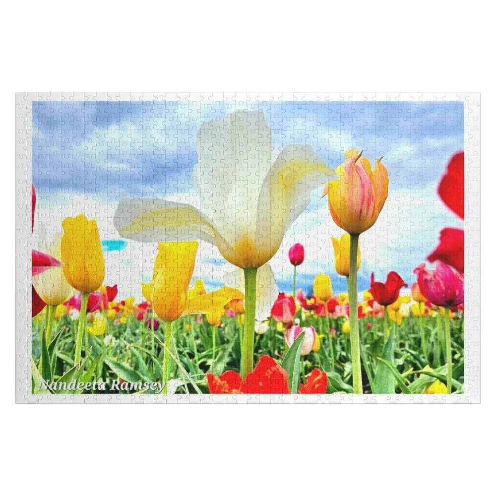 Playing in the Tulips Jigsaw Puzzle Picture Jigsaw Pieces Adults Christmas Toys Anime Puzzle