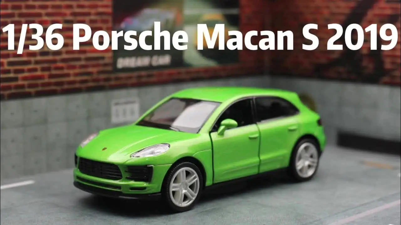 1/36 ポルシェマカン SUV おもちゃの車のモデル子供のための 5 ''RMZ