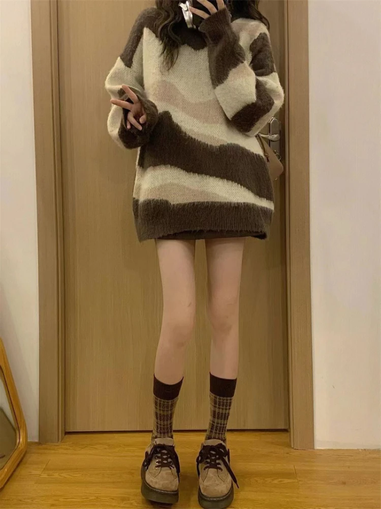 

Fashion Women's Winter Sweater Loose and Slimming Color Blocking Round Neck Long Sleeved Korean Patchwork Youthful Woman Clothes