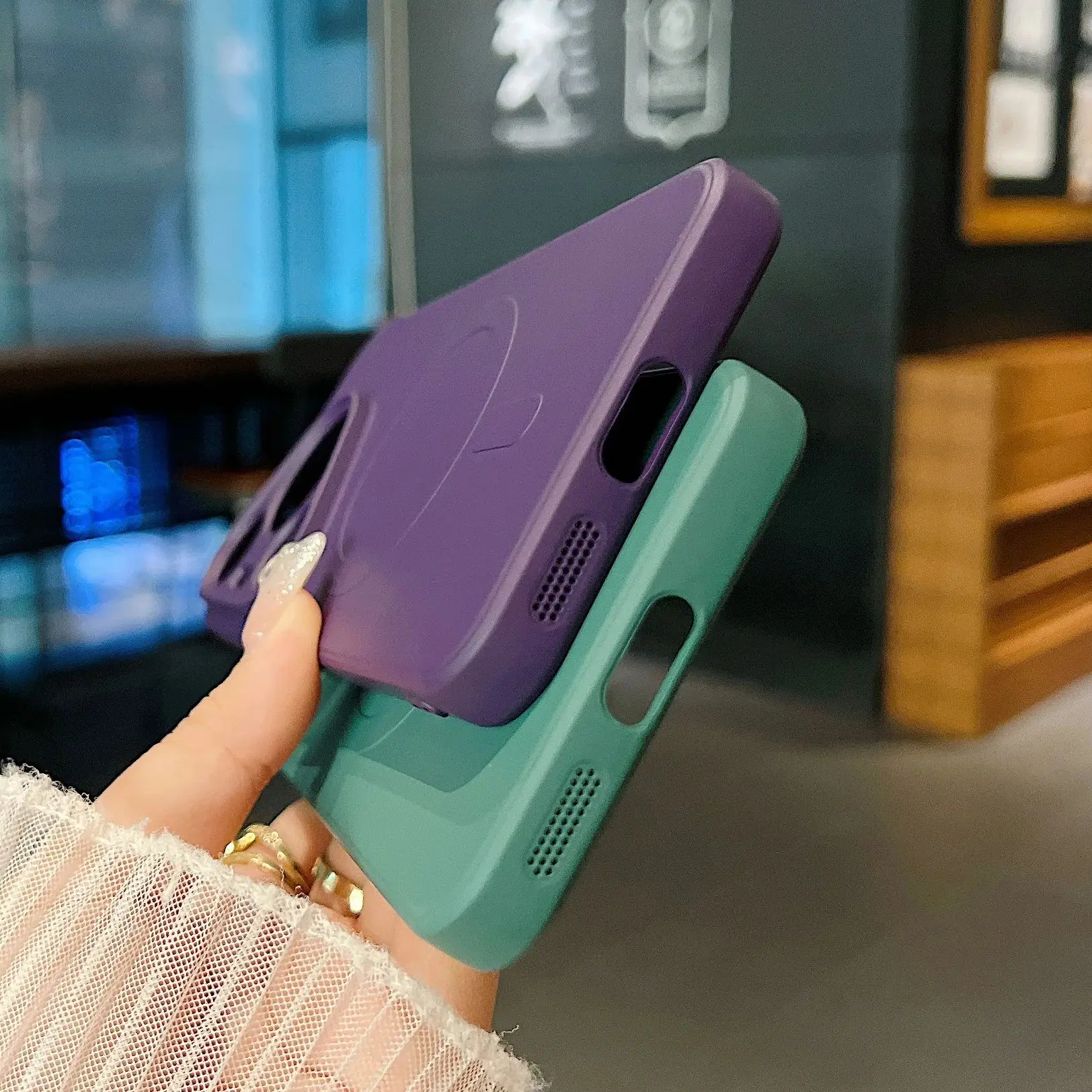 Liquid Silicone Magnetic Shockproof Matte Case, Soft Touch Finish,
