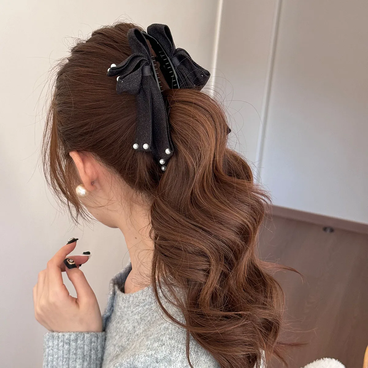 1pc/Retro Schwarz Stoff Perle Banana Clip Herbst und Winter Neue High-End-Haar Clip Pferdeschwanz Halter