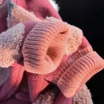 سترة نسائية فضفاضة لخريف وشتاء 2025 بأكمام طويلة بلوفرات وردية محبوكة للسيدات برقبة دائرية سترة دافئة ملابس نسائية 3