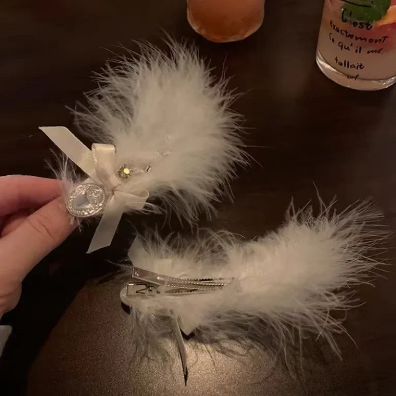 Ostrich Feather Hair Clip Girl's Butterfly Crystal Hairpin Headwear Bang Plush Clips Banquet Stage Hair Accessories for Women