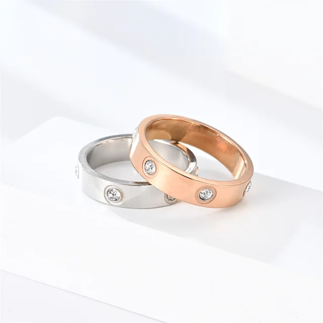 Bague tendance en acier inoxydable couleur or/argent/or rose pour femmes et hommes, bagues en cristal CZ pour couple, bijoux de luxe, bagues de mariage, cadeau