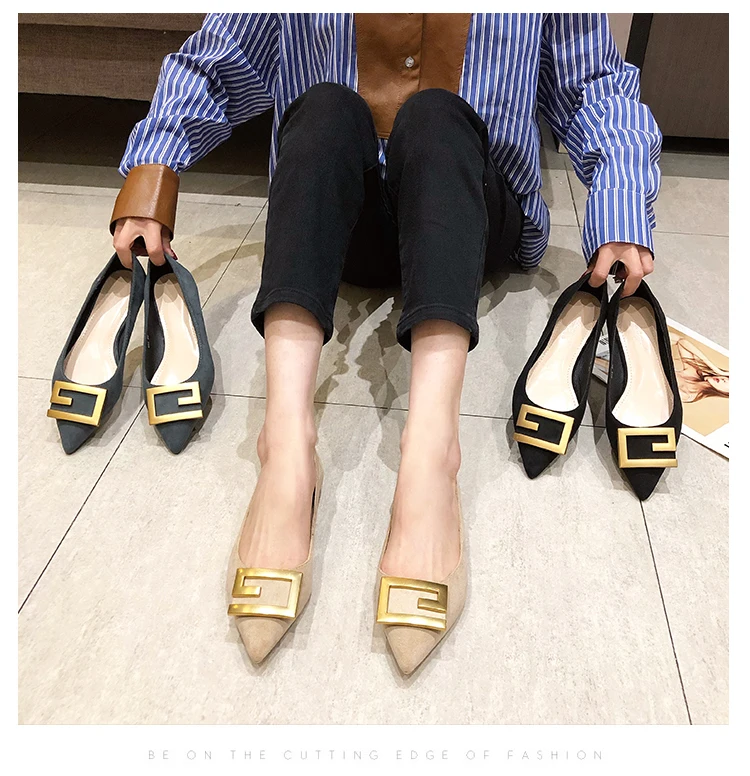 Flat Shoes for Women 2023 New Autumn Spring Pointed Toe Black Metal Buckle Retro Ladies Shoes Loafers Large Size 43 44 45 46