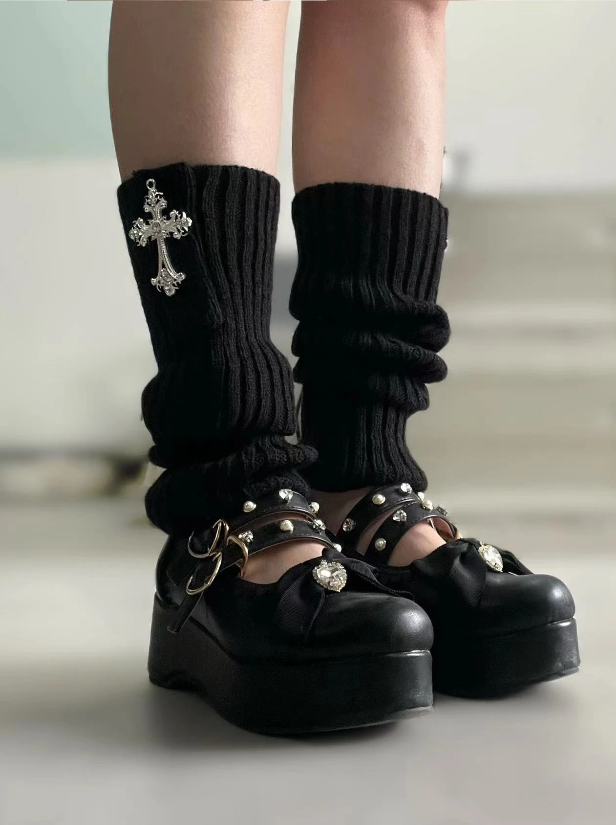 Autumn and Winter Socking for Women Wool Cross Leg Warmer Japanese Style Mine Punk Fashion Knitted Warm Bunching Calf Socks
