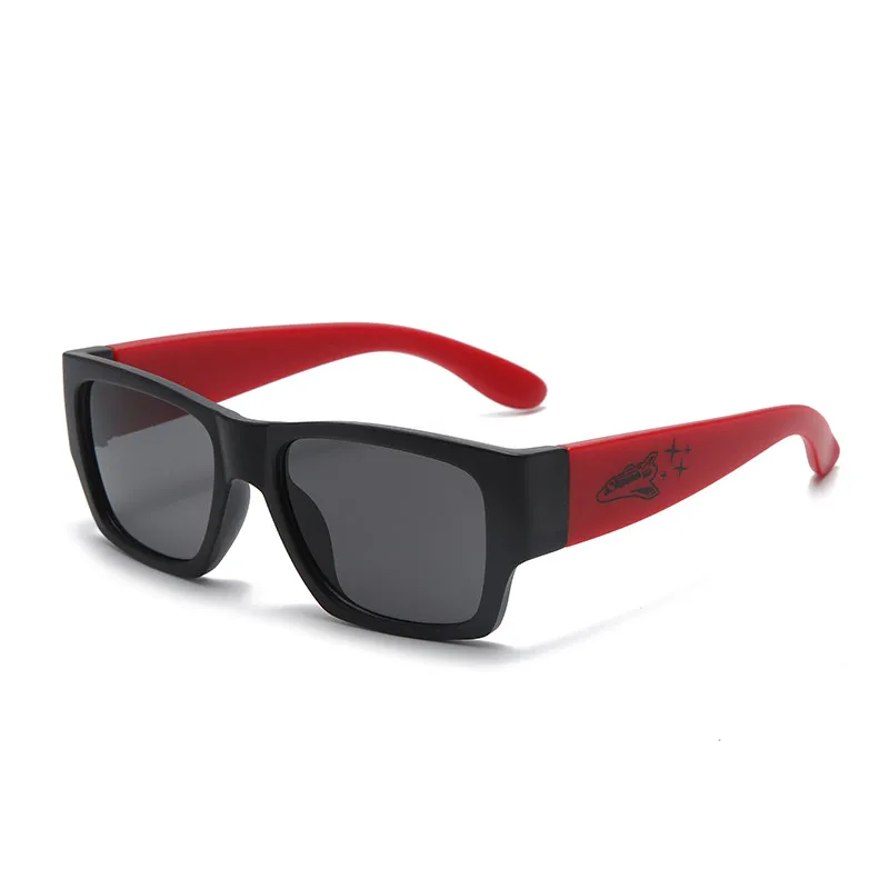 

2023 new square kids Sunglasses boy girl Square goggles Baby travel glasses 6 colors optional UV400