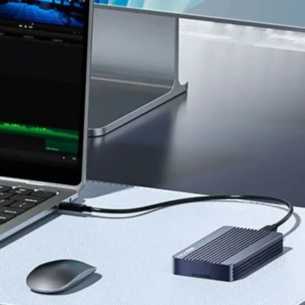 Thunderbolt 5 80Gbps M2 NVME SSD Enclosure Transparent USB C SSD Case with 40Gbps Free Cable for Macbook Windows Data Storage