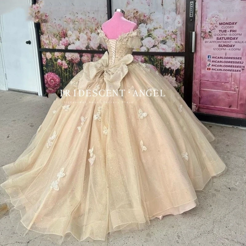 

IRIDESCENT Ball Gown Glittering Off-Shoulder Quinceanera Dress Butterfly Appliques Vestidos De 15 Birthday Party Gowns Corset