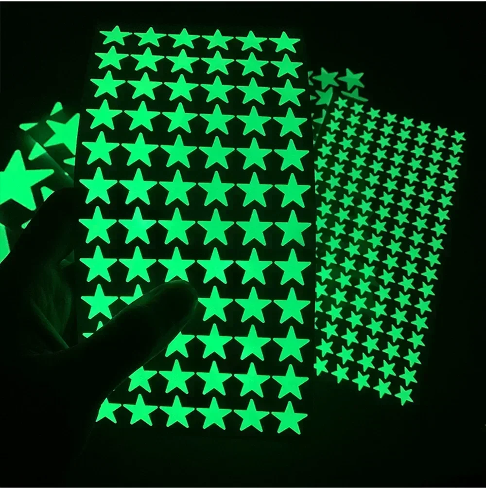 Description Picture 3 of itemNew Luminous Wall Decals Glowing Stickers Wall Stickers for Kids Rooms Dots Stars Ceiling Wall Decals Glow In The Dark