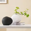 Creative Irregular Ceramic Vase Minimalism Flower Pots Desk Decoration Flowers Arrangement Floral Vases Room Aesthetic Decor 3