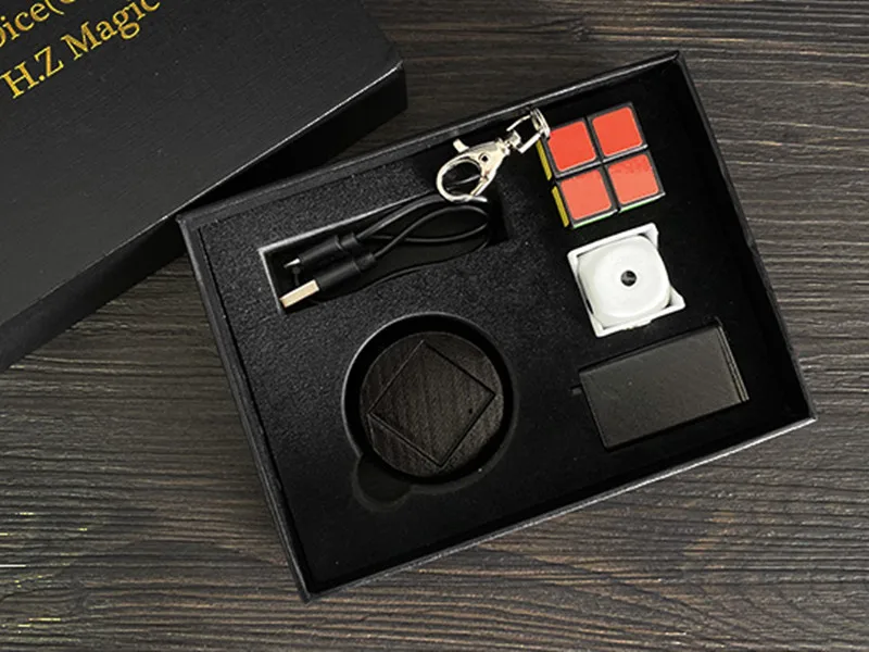 

Умные кубики (кубики) 2,0 от H.Z Magic Gimmick Беспроводная зарядка Волшебные трюки для предсказания искусственной души крупным планом