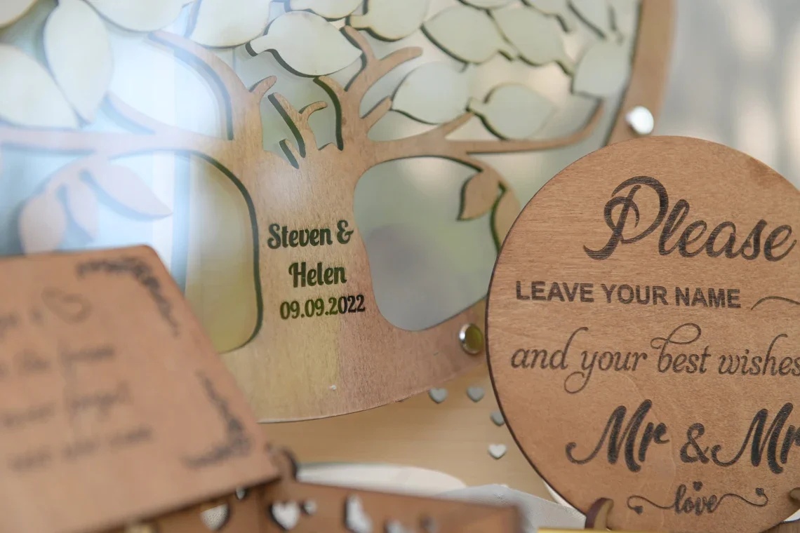 Tree in a circle Wedding Guest Book, Family Tree Guest Book Wedding, & Leaves Guestbook, Rustic Wedding book in