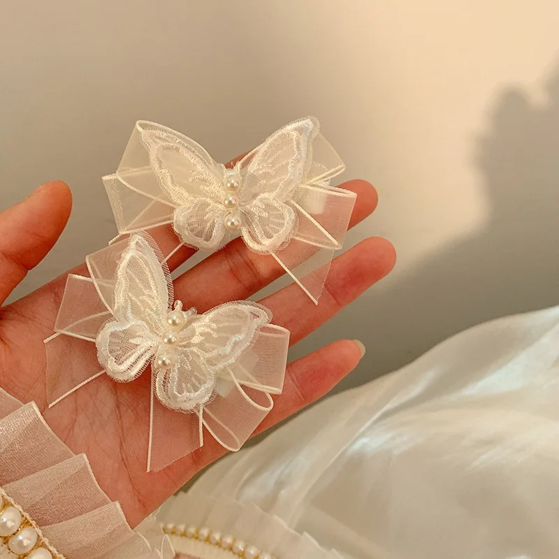 Dreamy Butterfly Hair Clip White Lace Bow Hairpin for Girls Moving Wing  Barrettes Women Party Hair Accessories Styling Tools - AliExpress