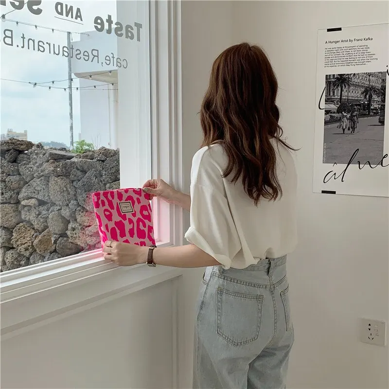S0d339469fd10424bb93a05523bf5e71eV Pink Leopard Print Women Cosmetic Bag Retro Flower Ladies Small Clutch Purse Travel Handbags Schoolgirl Pencil Storage Bags Mallzona