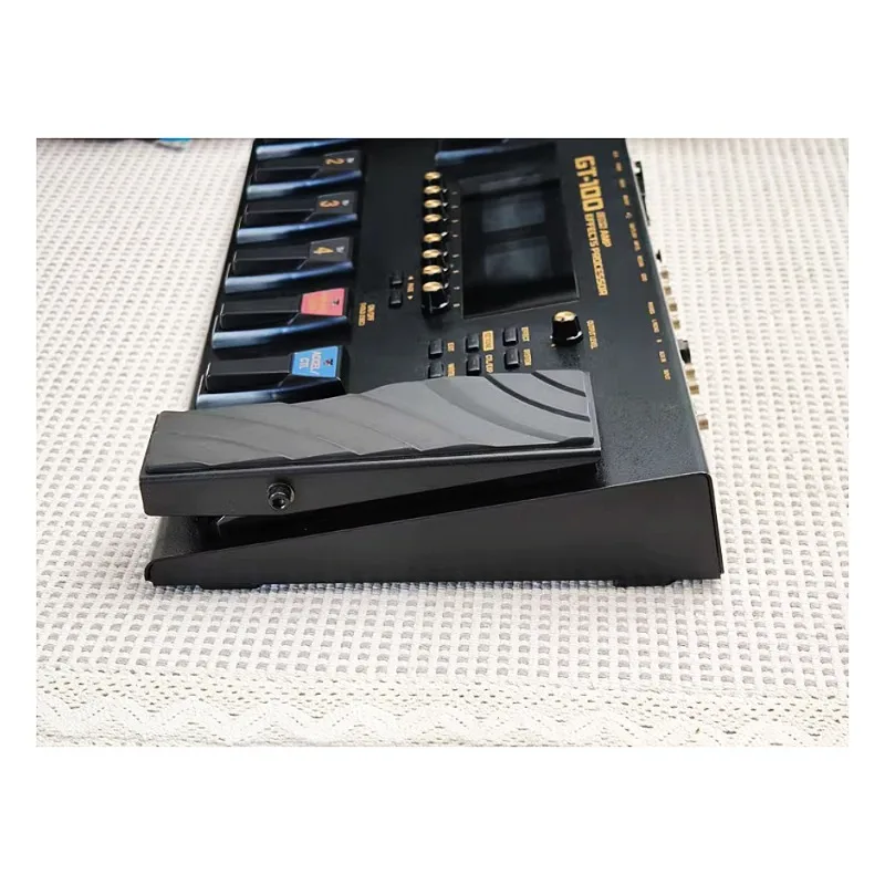 JELO Used-2 95% New Boss GT-100 Guitar Multi-Effect Pedal