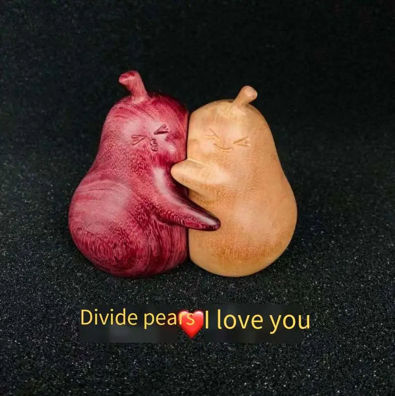 

Valentine’s Day Decorations Don’t Distinguish Pears From The East, Male Pears With White Skin And Beautiful Female Pears