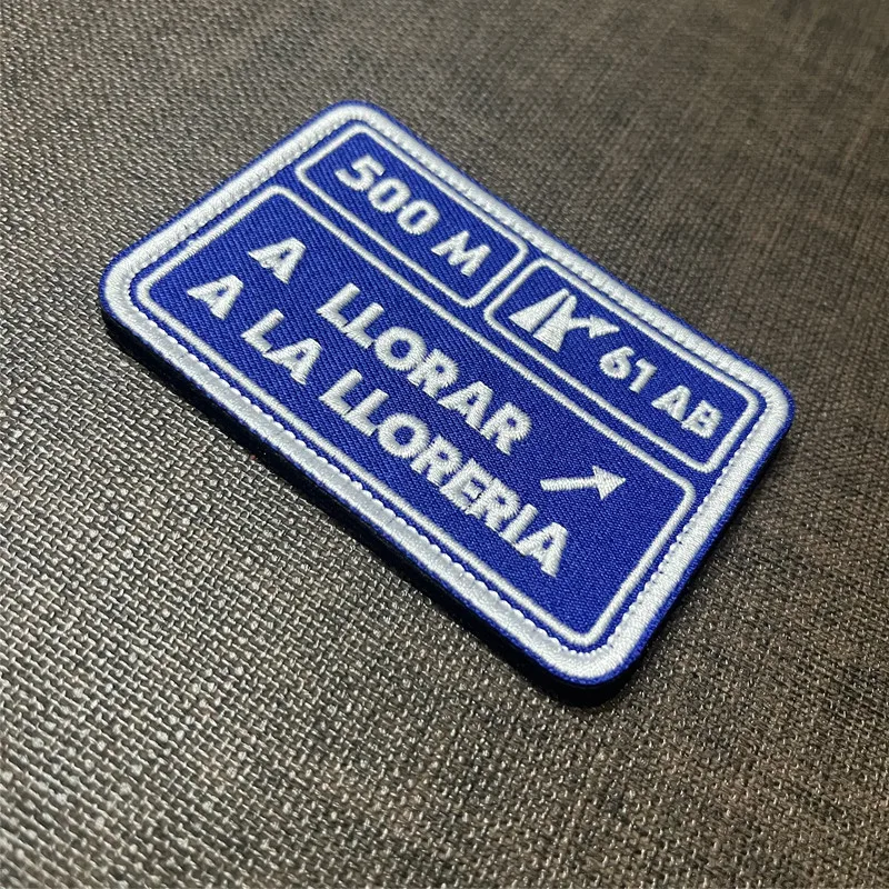 Description Picture 6 of item500M A LLORAR Spanish  Patches Tactical Embroidery Hook&Loop Patch 20KG UNA LLORADITA Morale Badge Backpack Hat Stickers