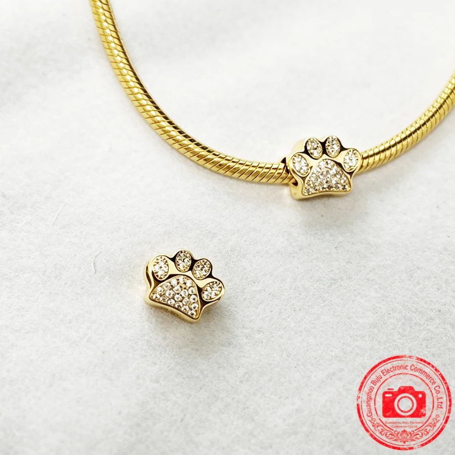 Original Chameleon & Sparkling Salamander Charm with Scaled Fish Bead Pendant Bracelet