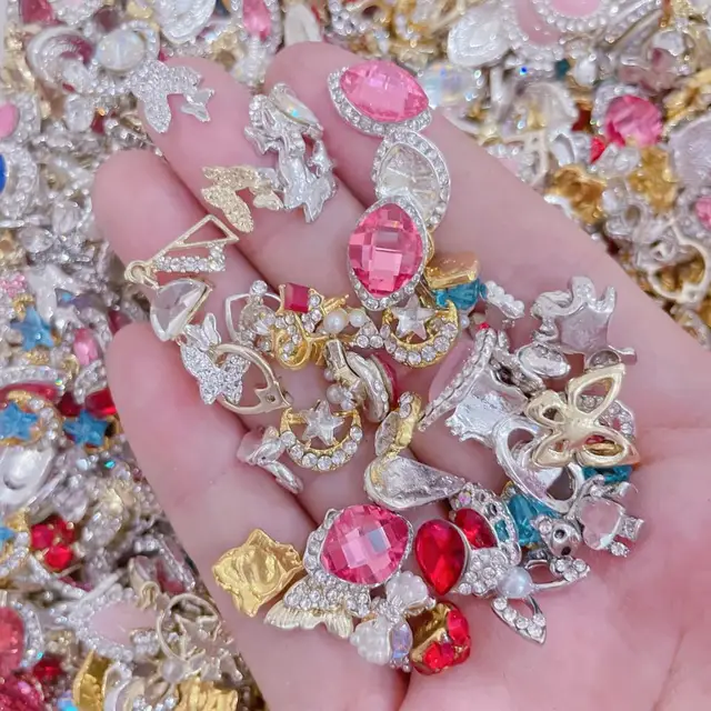 50Pcs-Beautiful-Metal-Glass-Resin-Nail-Art-Rhinestones-3D-Butterfly-Pendant-Crystal-Nail-Decoration-DIY-Spring jpg