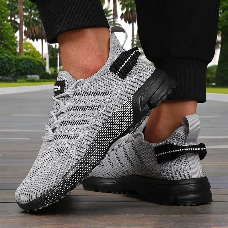Hot Selling Men's Running Shoes Comfortable Breathable Mesh Sneakers New Men's Design Spring Summer Tennis Anti Slip Men's Shoes